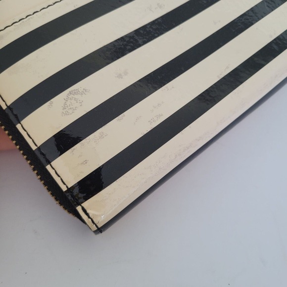 KATE SPADE Wellesley Neda Zip Around Wallet Black White Stripped Large Logo - Picture 3 of 11